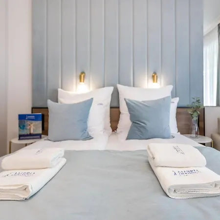 Direkt An Der Promenade In Swinemuende By Interhome *