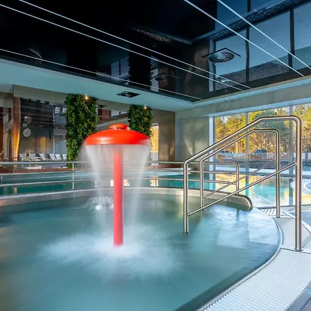 Direkt An Der Promenade In Swinemuende By Interhome * Chorzemin