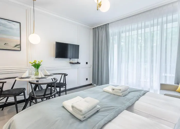 Direkt An Der Promenade In Swinemuende By Interhome Appartement