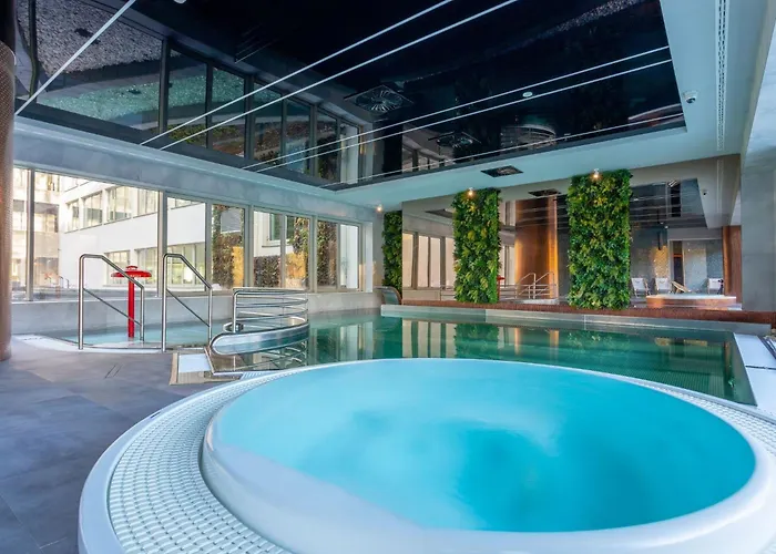 Direkt An Der Promenade In Swinemuende By Interhome *